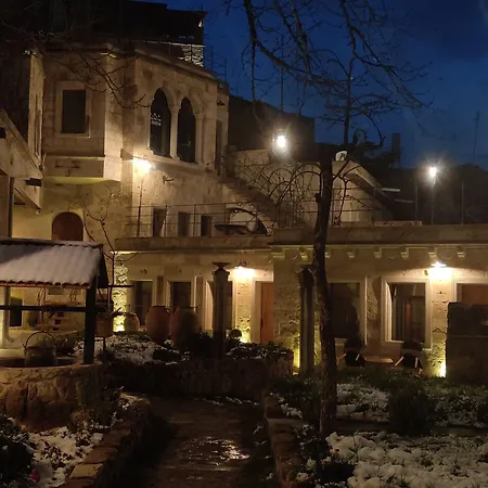 Sarnich Cave Hotel