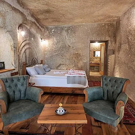 Sarnich Cave 3* Göreme