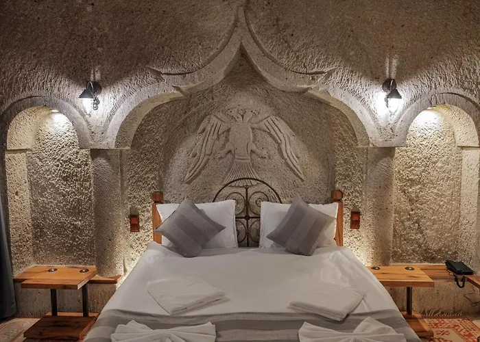 Sarnich Cave Hotel 3*