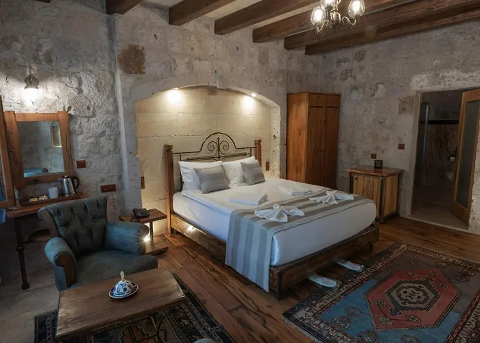 酒店 Sarnich Cave 3*